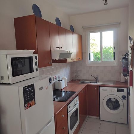 הוילה Aurora Townhouse - Complimentary Paphos Airport Transport מראה חיצוני תמונה