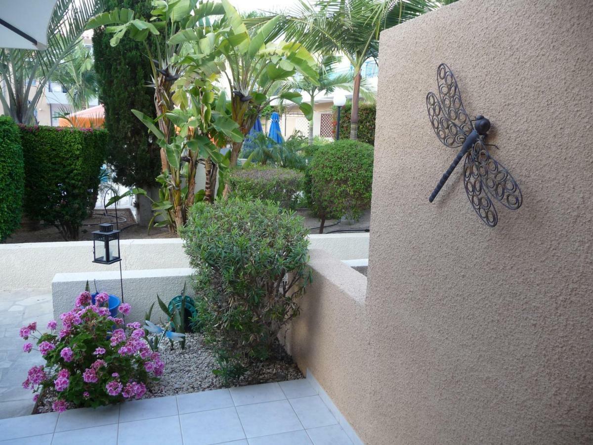 הוילה Aurora Townhouse - Complimentary Paphos Airport Transport מראה חיצוני תמונה